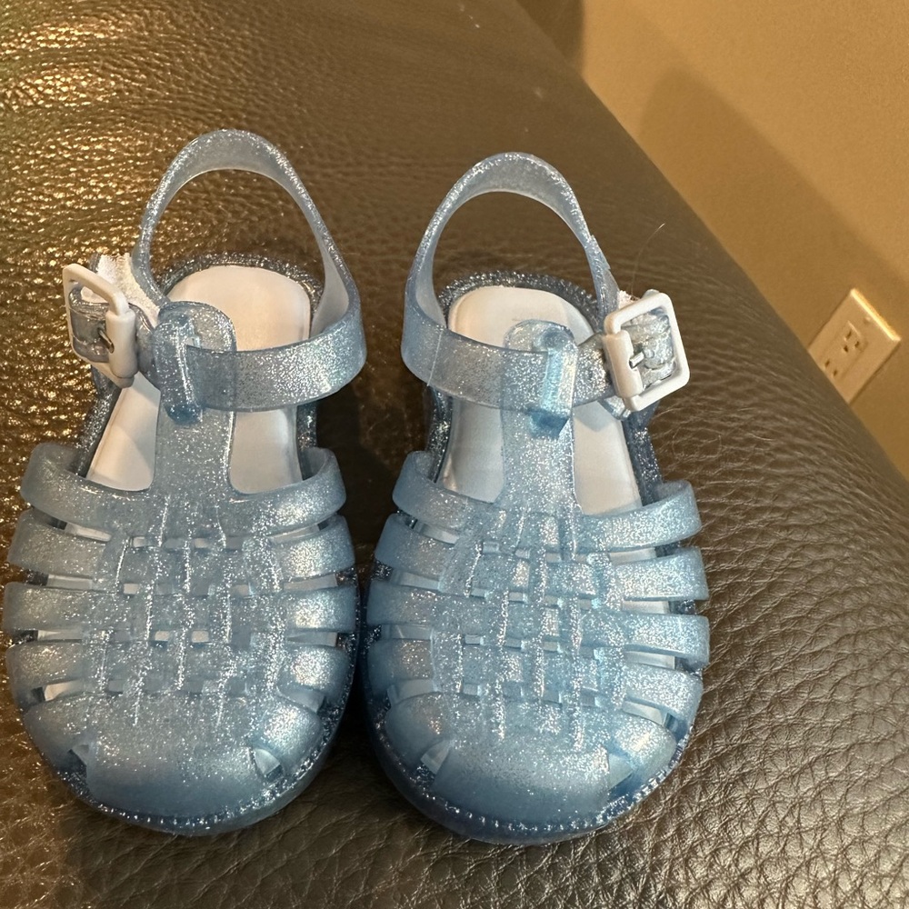 Brand new Mini Melissa Jellies!